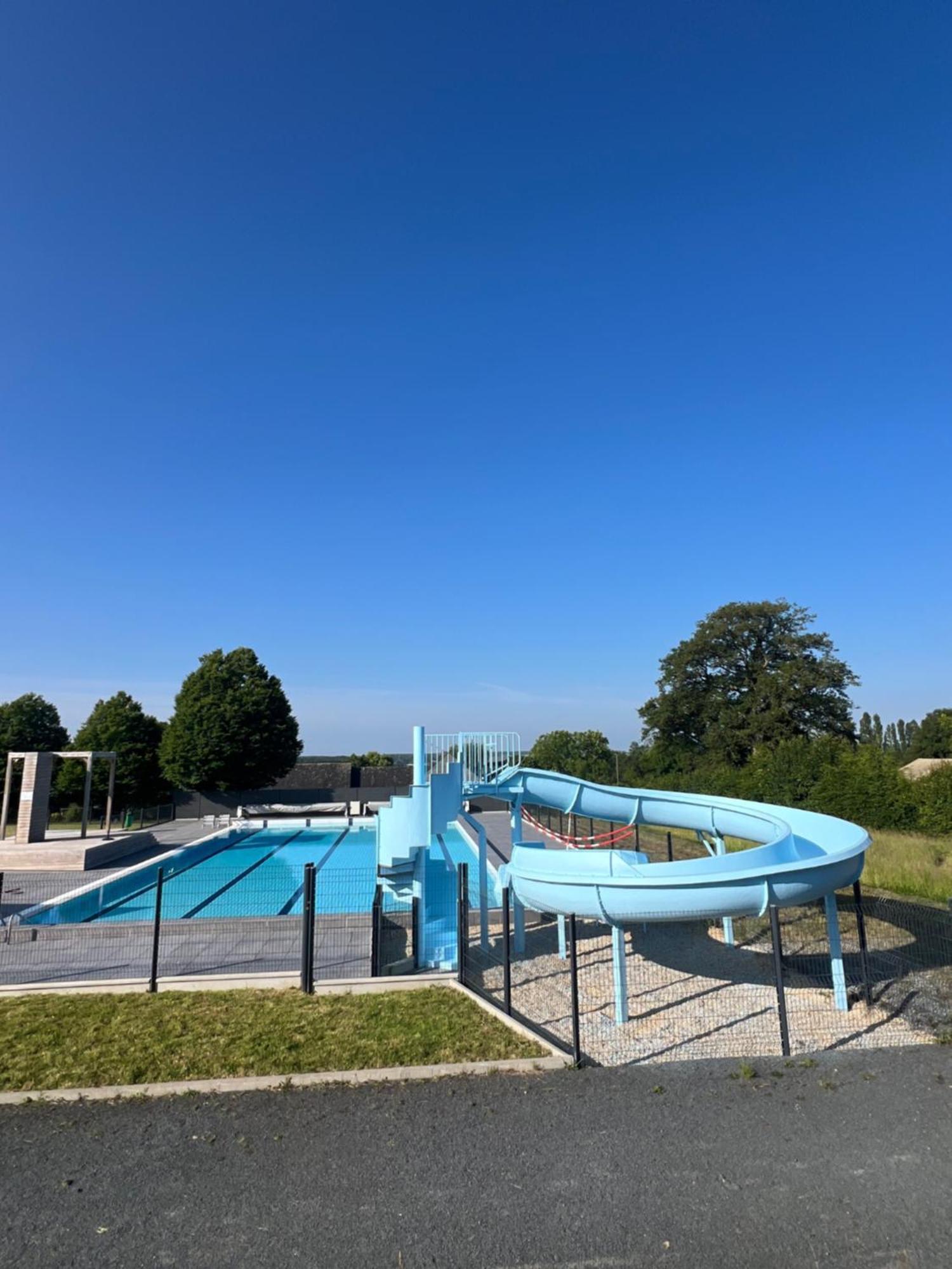 Les De Sainte-suzanne 3*